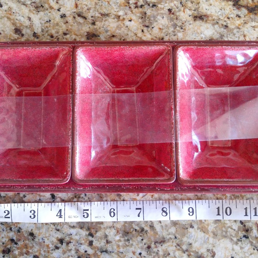 Le Cadeaux Red Melamine Tray w/ 3 Bowls - NEW